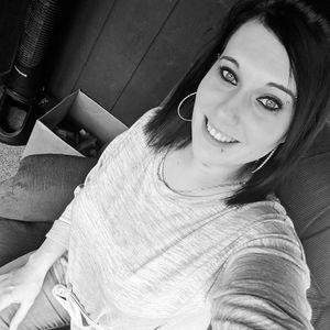 Meet your Posher, Krissi